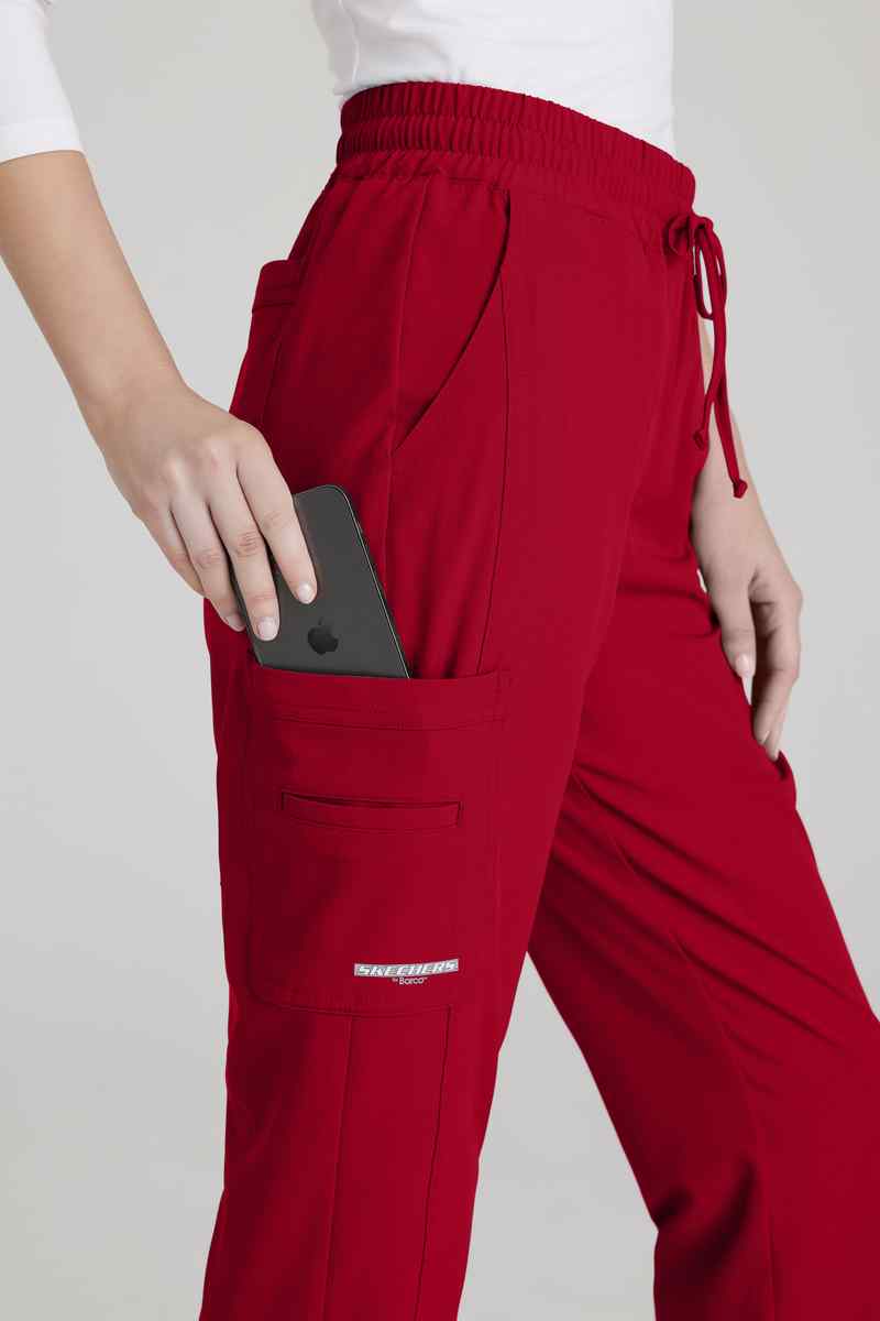EQUIPO DAMA SKECHERS RED